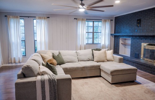 Lake City House | Charming 4- bedroom house with AC and WiFi in peaceful Lake City