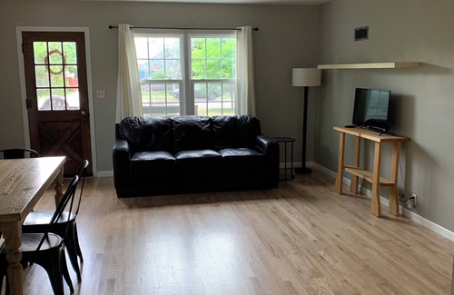 Spearfish House | Charming 4-bedroom house; Downtown,Creek walking/bikepaths are 2 blocks away.
