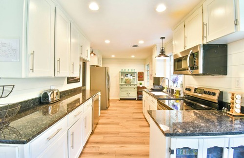 Mossy Oaks House | Charming 4-bedroom house close to Parris Island and downtown Beaufort