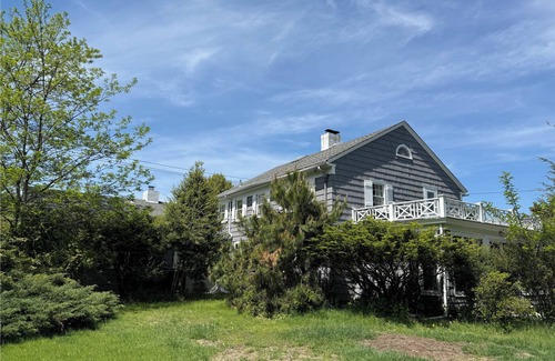 Bellport House | Charming 4 bedroom house in heart of Bellport Village. Summer season rental 18k