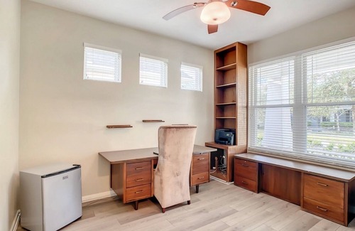 Orlando House | Charming 4-bedroom house with WiFi, AC, and incredible water views