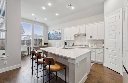 Anna House | Charming 4-bedroom house in Anna - 12 minutes away from McKinney