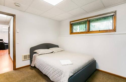 Georgetown Apartment | Charming 4-Bedroom Retreat Near Notre Dame
