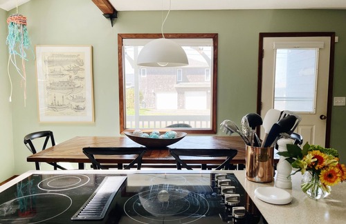 Tolovana Park House | Charming 4 Bedroom Home One Block to Ocean