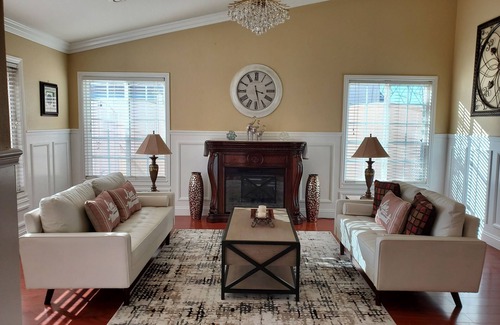 Valle Lindo House | Charming 4-bedroom house with WiFi and AC in tranquil Diamond Bar