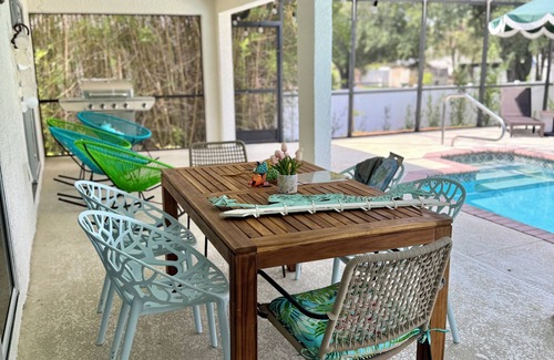 Joel House | Charming 4-bedroom house in enchanting Lehigh Acres with an amazing pool!