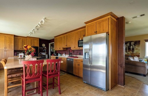 Paso Robles Other | Charming 4-bedroom farmhouse on 173 acres