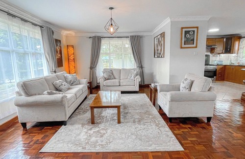 Athi River Villa | Charming 4-bedroom villa with WiFi in Athi River