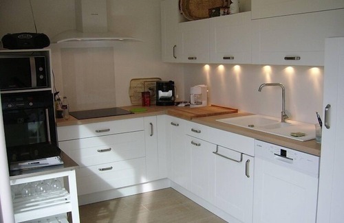 Roumens House | CHARMING 4* detached HOUSE PRIVATE HEATED SALT SWIMMING POOL
