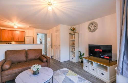 Chichester Apartment | Charming 4bed home in Chichester