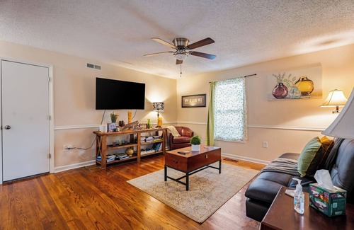 Cary House | Charming 4BR Cape Cod Near Downtown Cary and Parks