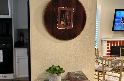 Browns Valley House | Charming 4BR Home with Pool in Napa Valley – Your Perfect Long-Term Retreat!