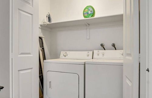 North Park House | Charming 4BR Townhouse in Central Provo