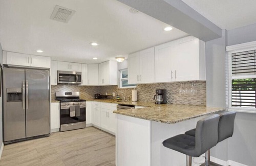 Clearwater House | Charming 4BR w/BBQ & Patio Near Clearwater Beach