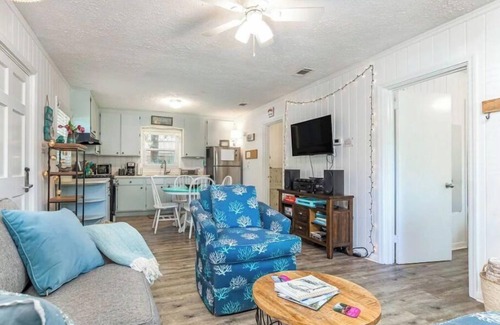 Tybee Island House | Charming, 50's Era Beach Cottage. Pet Friendly. Fenced Yard. Hot Tub.