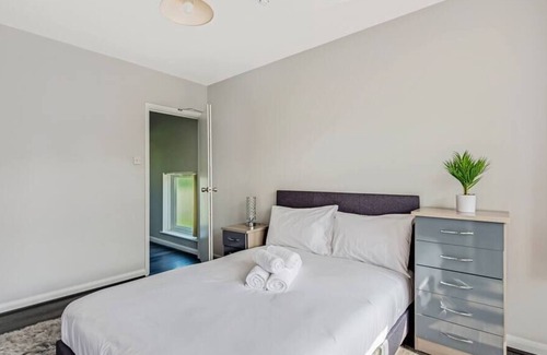 Gipsy Hill House | Charming 6 bedroom in London