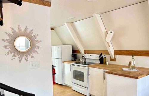 Mariposa Cabin | Charming A-frame/spa by Casa Oso