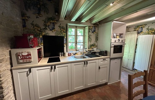 Le Manoir Cottage | Charming accommodation in a green setting