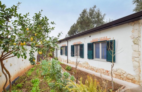 Palmi House | Charming aesthetically beautiful cottage with sea view and cozy terrace.