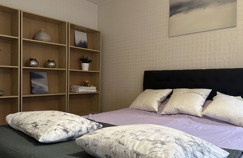 Skarholmen Apartment | charming affordable simple suite