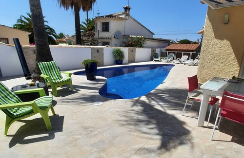Els Poblets Villa | CHARMING AIR-CONDITIONED VILLA WITH PRIVATE POOL, GARDEN, NEAR THE SEA AND SHOPS