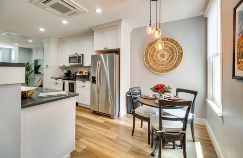 Old Town Alexandria Apartment | Charming Alexandria Vacation Rental in Old Town!