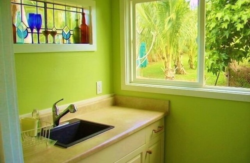 Anahola Cabin | Charming Anahola Studio Cabin ~ Short Walk to Beach