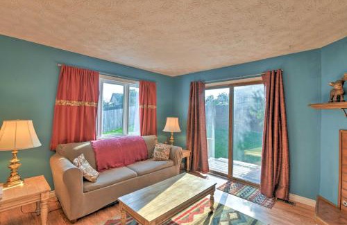 Turnagain House | Charming Anchorage Home with Grill and Deck!