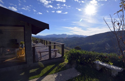 Campos do Jordao House | Charming and comfortable country house in the Serra Velha with mountain views