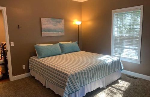 Counce House | Charming and Comfy Cabin in the Heart of Pickwick!