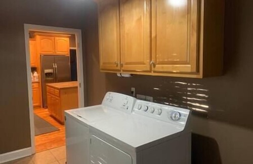 Counce House | Charming and Comfy Cabin in the Heart of Pickwick!