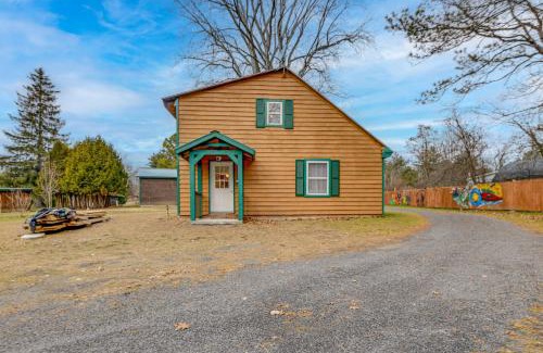 Peru House | Charming and Cozy Cabin Near Lake Champlain!