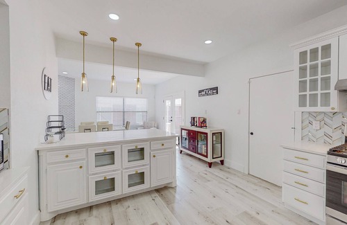 Flower Mound House | Charming and fully updated 3-bedroom house in Flower Mound with WiFi, AC.