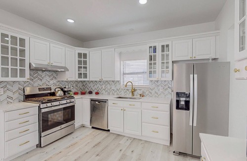 Flower Mound House | Charming and fully updated 3-bedroom house in Flower Mound with WiFi, AC.