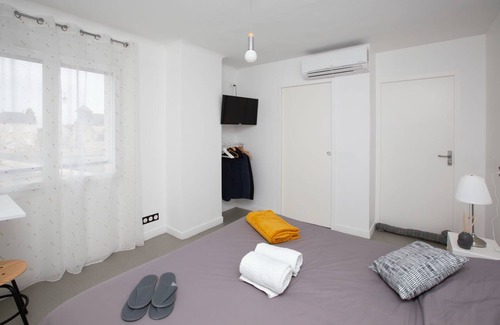 Ports House | Charming and quiet hotel between Futuroscope and the Loire castles