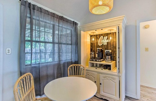Denton House | Charming and Quiet Denton Home, Near UNT and TWU!