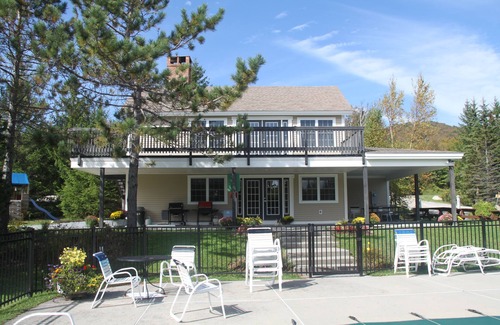 Bromley Mountain House | Charming and Warm Bromley Mountainside Home - Seasonal Rental