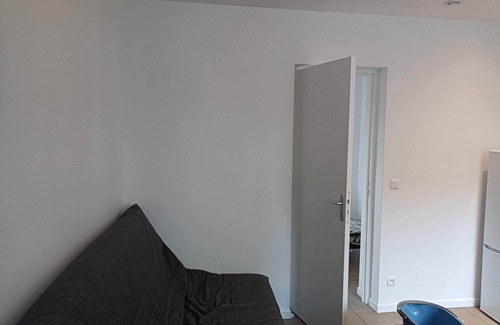 Corbeil-Essonnes Apartment | Charming apartment located in Corbeil-Essonnes, 5 minutes' walk from the station.