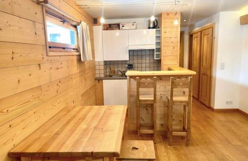 La Salle-les-Alpes Apartment | Charming Apartment With Swimming Pool