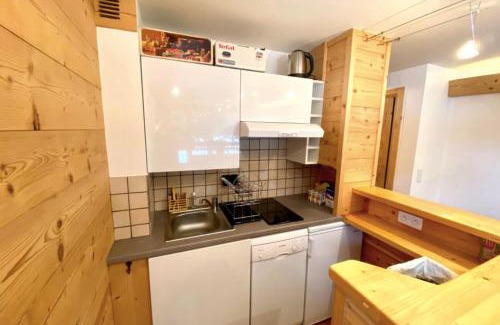 La Salle-les-Alpes Apartment | Charming Apartment With Swimming Pool