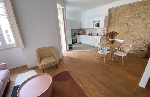 Figueira da Foz Apartment | Charming apartment for 6 people, 100 m from the beach in Figueira da Foz