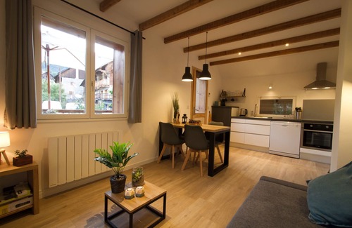 Puy-Saint-Vincent Apartment | Charming apartment with beautiful view, balcony and ideal location