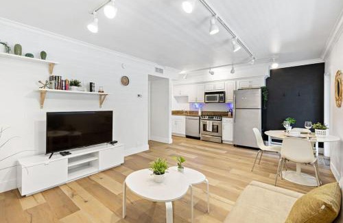 Hendricks and Venice Isles Apartment | Charming Apartment near Las Olas Blvd