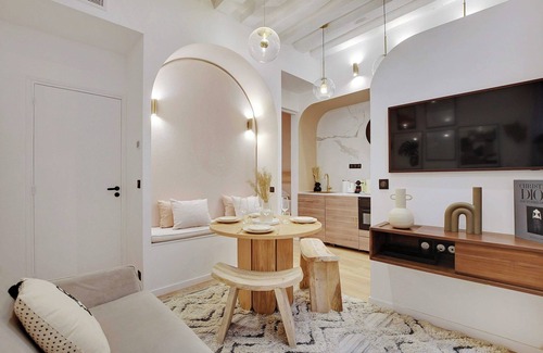 Quartier Sainte-Avoye Apartment | Charming apartment - 1BR/4P - AC - Marais