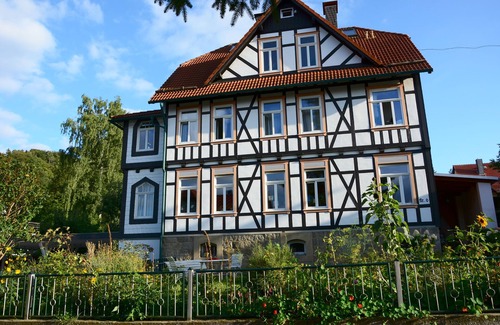 Wernigerode Apartment | Charming apartment in half-timbered villa