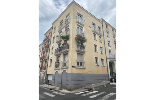 Sete Apartment | Charming apartment F3 city center -parking