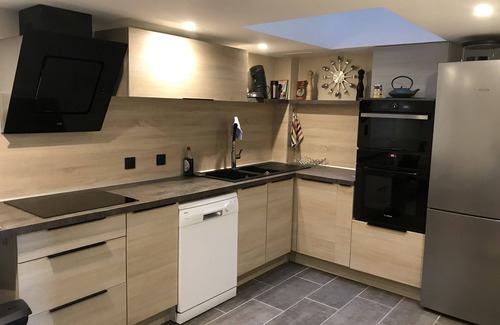 Gares Apartment | Charming apartment in the escutcheon