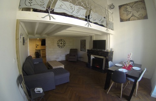 Gares Apartment | Charming apartment in the escutcheon