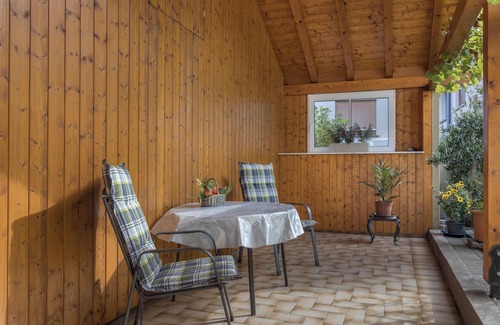 Moos Apartment | Charming Apartment “Grauer” close to Lake Constance with Wi-Fi, Terrace & Garden