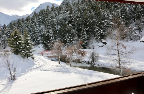 Les Allues Apartment | Charming apartment in a residential chalet in Mottaret 1850